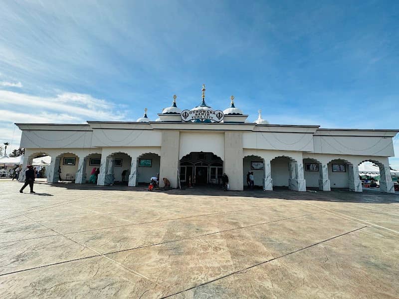 Gurdwara Sahib Yuba City - Image 1