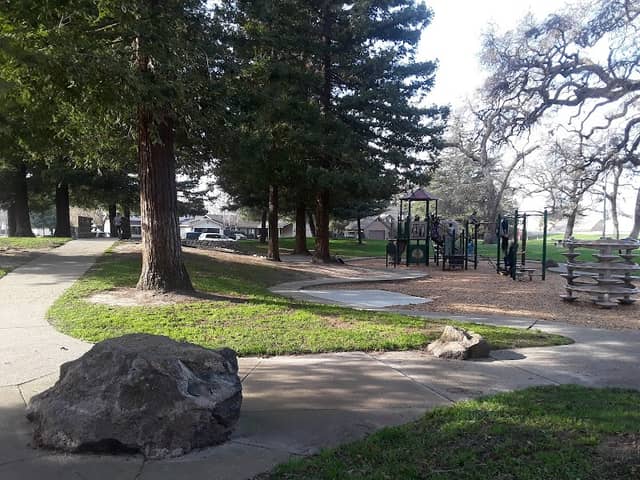 Laughlin Park - Image 1
