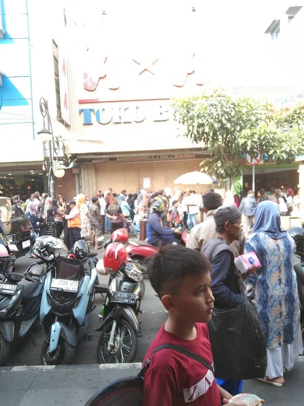 Sukabumi - Image 1