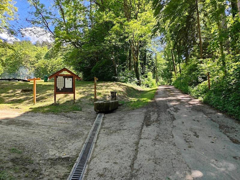 Burgackerbrunnen - Image 1