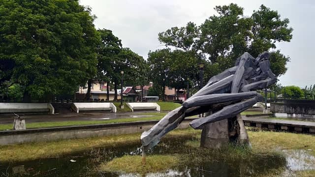 Kalayaan Park - Image 1