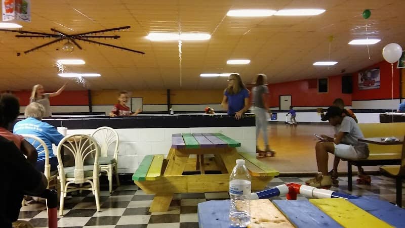 Skatetown Danville - Image 2