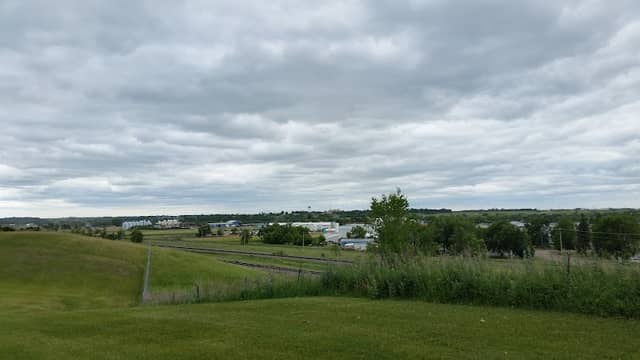 Bunker Hill - Image 1