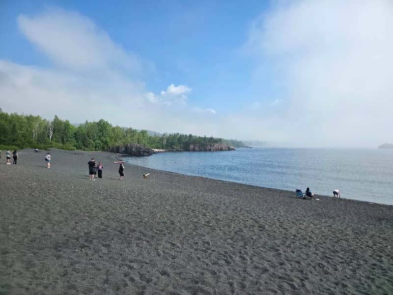 Black Beach Park - Image 2