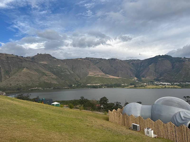 Laguna de Yahuarcocha - Image 1
