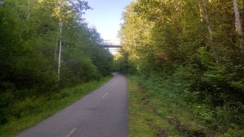 Wales Parking Lot on Glacial Drumlin Trail - Image 3