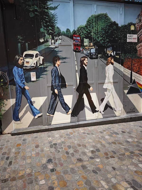 Street Art - Image 2