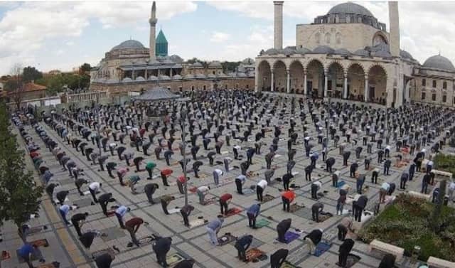 Mevlana Meydanı - Image 2