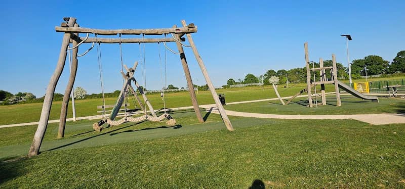 Wandon Park - Image 2