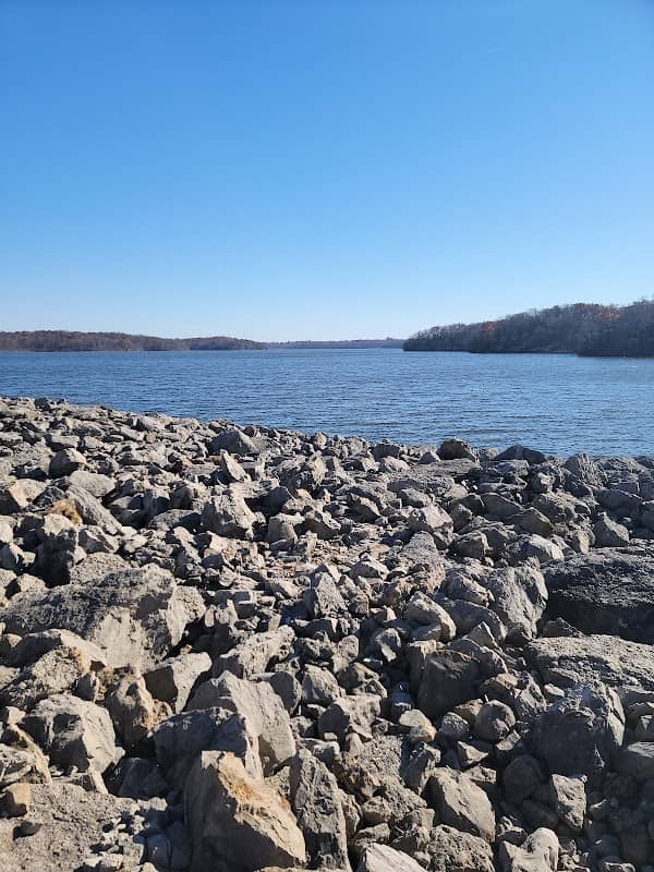 Blue Springs Dam - Image 1