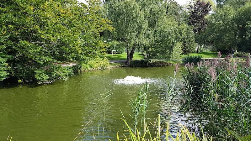 Hatherley Park - Image 3