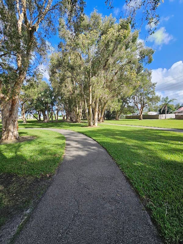 Rainbow Lakes Park - Image 2