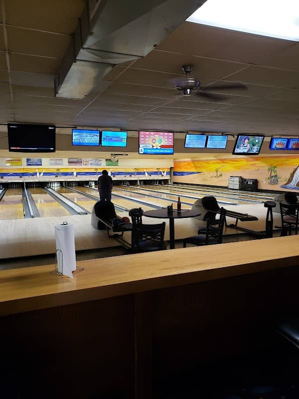California Lanes - Image 1
