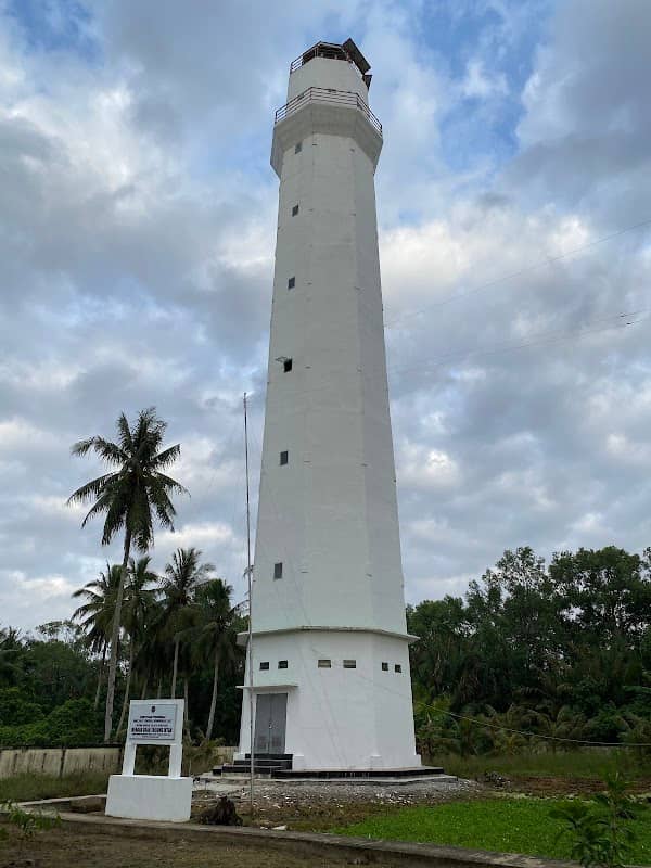 Menara Mercusuar Tanjung Intan - Image 1