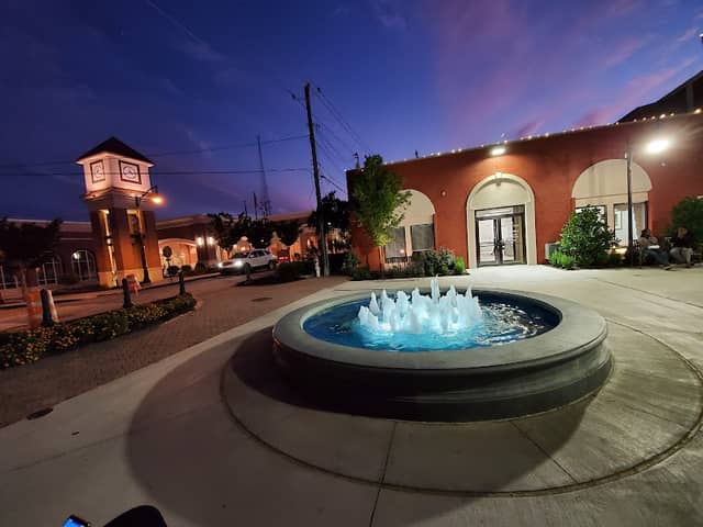 0'Neal Plaza - Image 3