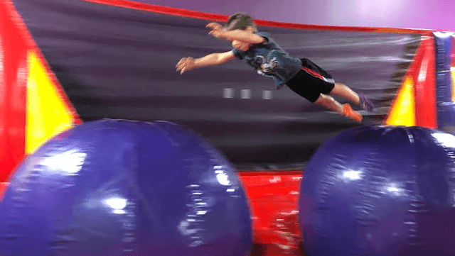 Pump It Up Sugar Land Kids Birthdays and More - Image 1