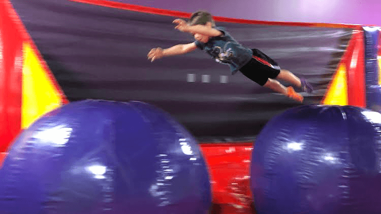 Pump It Up Sugar Land Kids Birthdays and More - Image 1