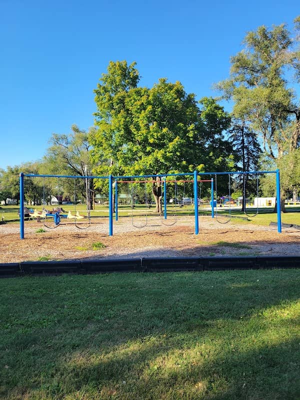 Bushnell VFW Angel Playground - Image 1