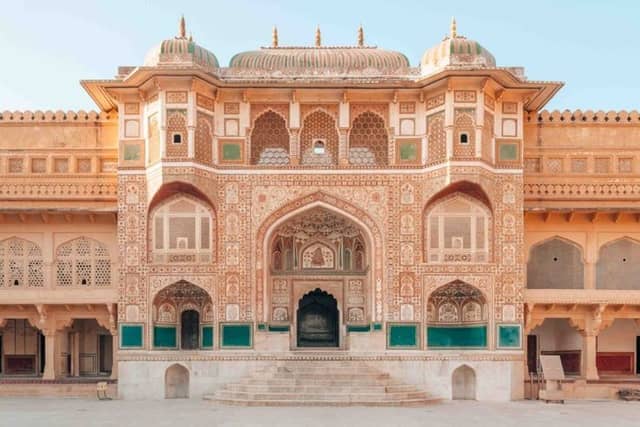 Amber Palace - Image 3