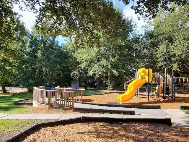 Little Children's Park - Image 1