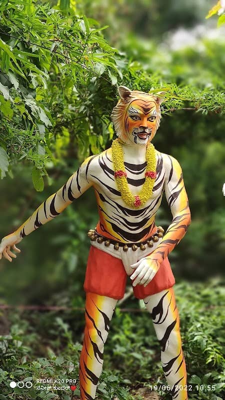 Koti Chennayya Theme Park road - Image 1