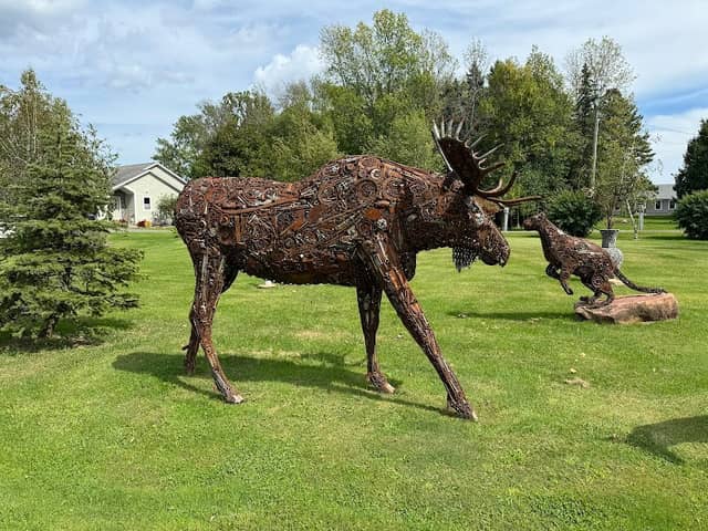 Minnetoska Point Sculptures - Image 2