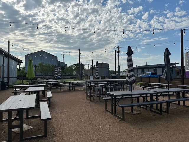 Little Wooden Penguin - Image 1