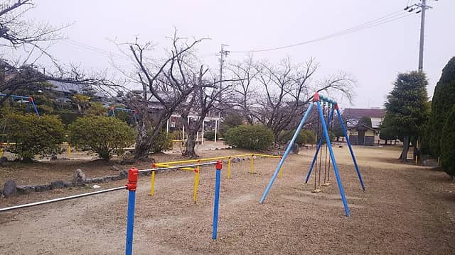 Uchibori Park - Image 2