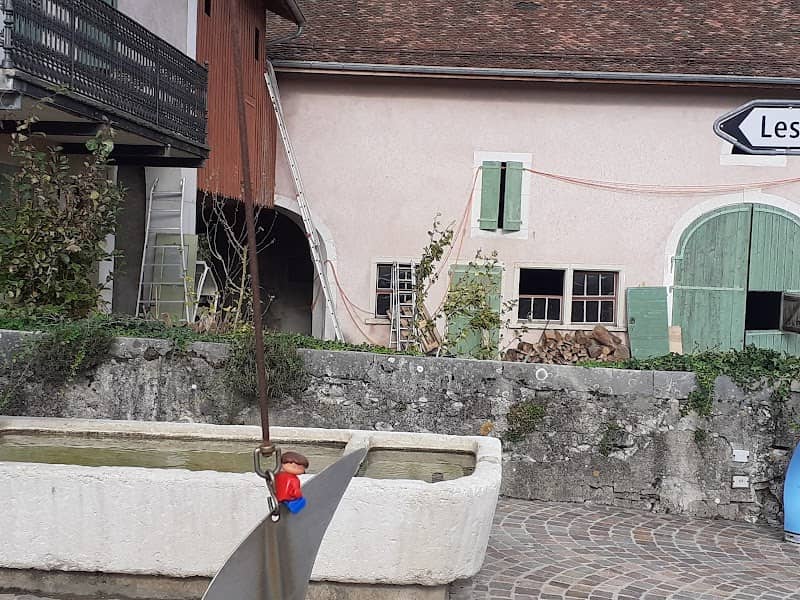 Place des Pêche-Lune - Image 1