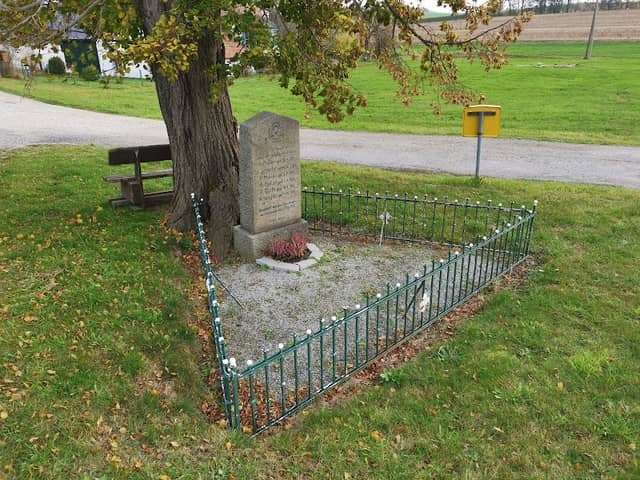 Gefallenendenkmal Jannowitz - Image 1