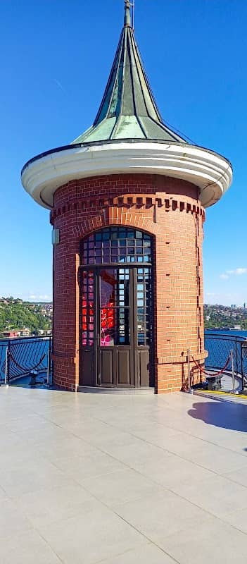 Perili köşk - Image 2