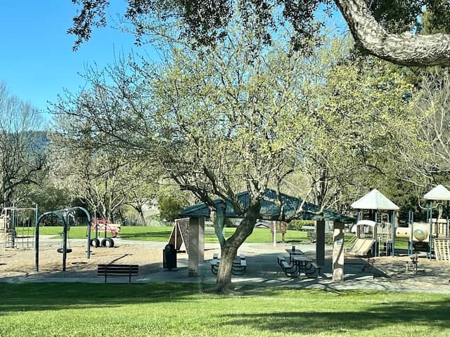 Byron Gibbs Park - Image 2