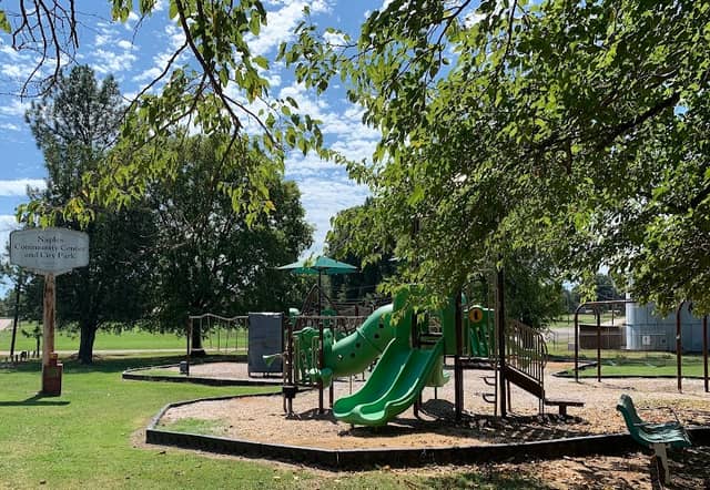 Naples City Park - Image 1
