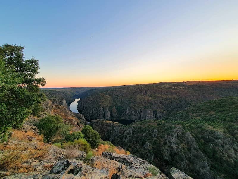 Las Barrancas Viewpoint - Image 1