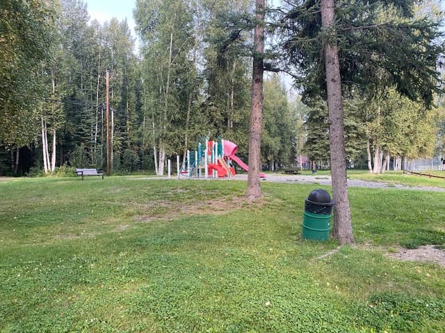 5th Avenue Park - Image 2