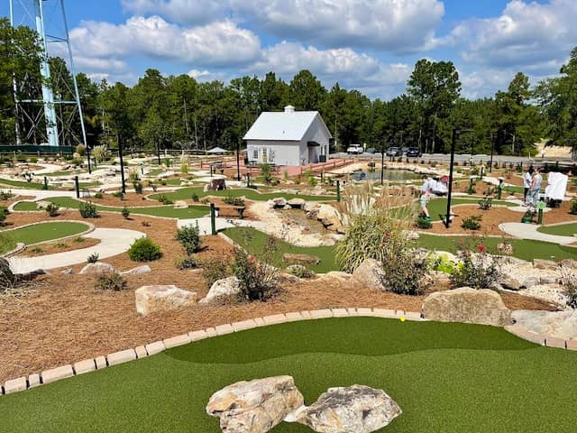 Wee Pines Mini Golf - Image 2