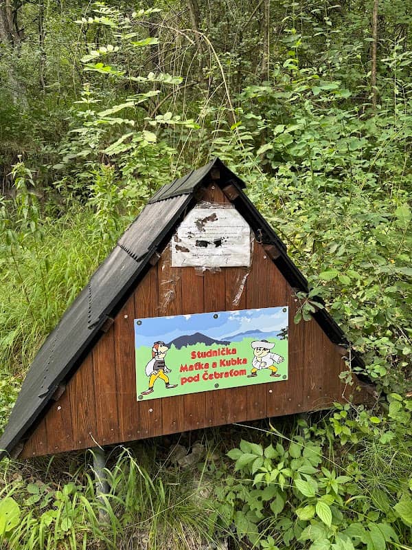 Studnička na chodníku Zdenka Hochmutha na Čebrať - Image 2