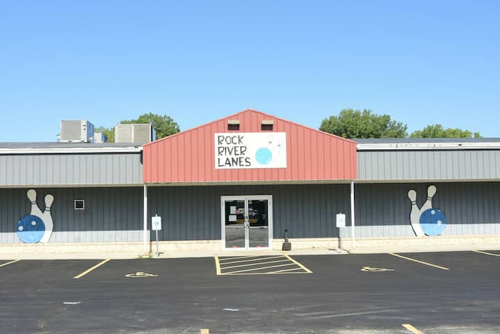 Rock River Lanes & King Pin Adventure Golf - Image 1