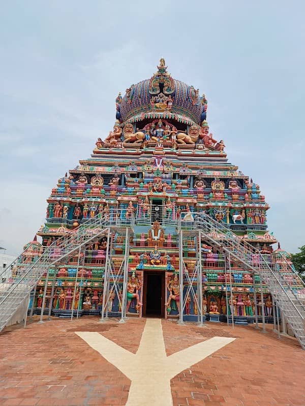 Shri Koodal Azhagar Perumal Temple Tower - Image 2