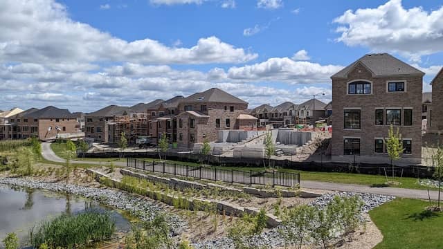 Vista Hills Park - Image 1