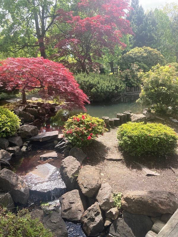 Lake Sacajawea Park Japanese Gardens - Image 2