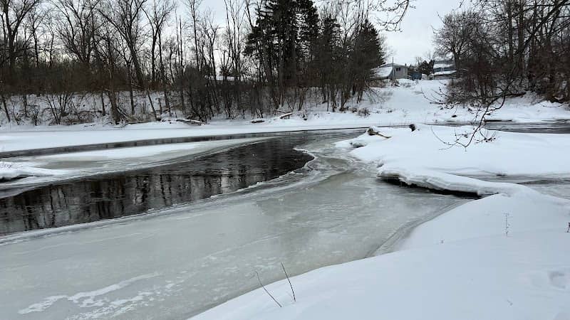Canton Island Park - Image 1