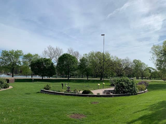 Pekin Sundial - Image 3
