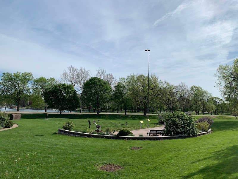 Pekin Sundial - Image 3
