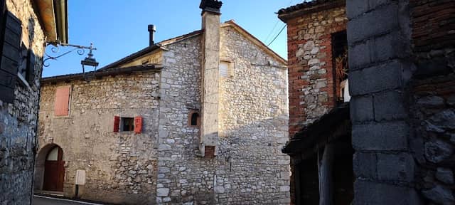 Mura di Cison dì Valmarino - Image 1