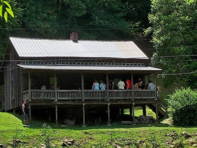 Loretta Lynn Homeplace Museum - Image 1