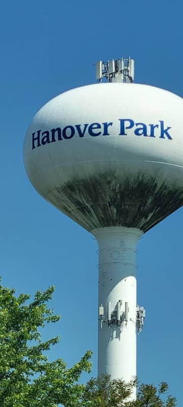 Hanover park - Image 1