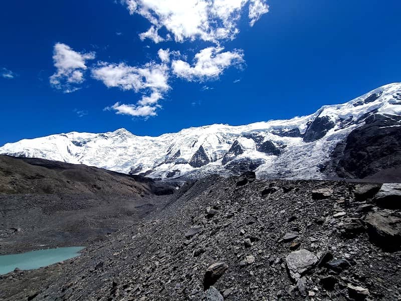 Lake Annapurna IV - Image 1