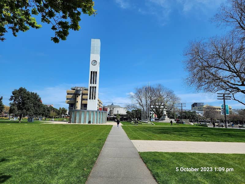 Te Marae o Hine - The Square - Image 1
