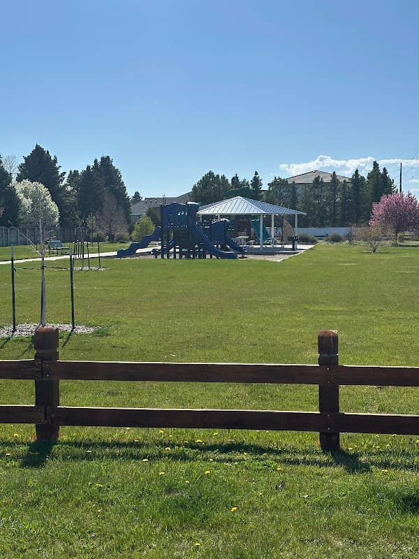 Western Hills Park - Image 2